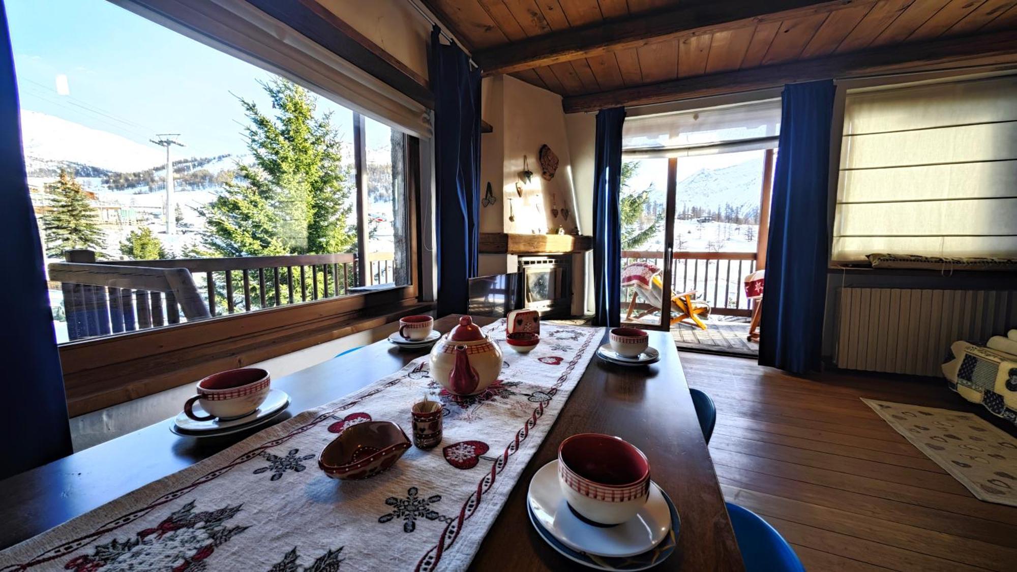 Hostdomus - Imperial Chalet Villa Colle Colle Sestriere Eksteriør billede